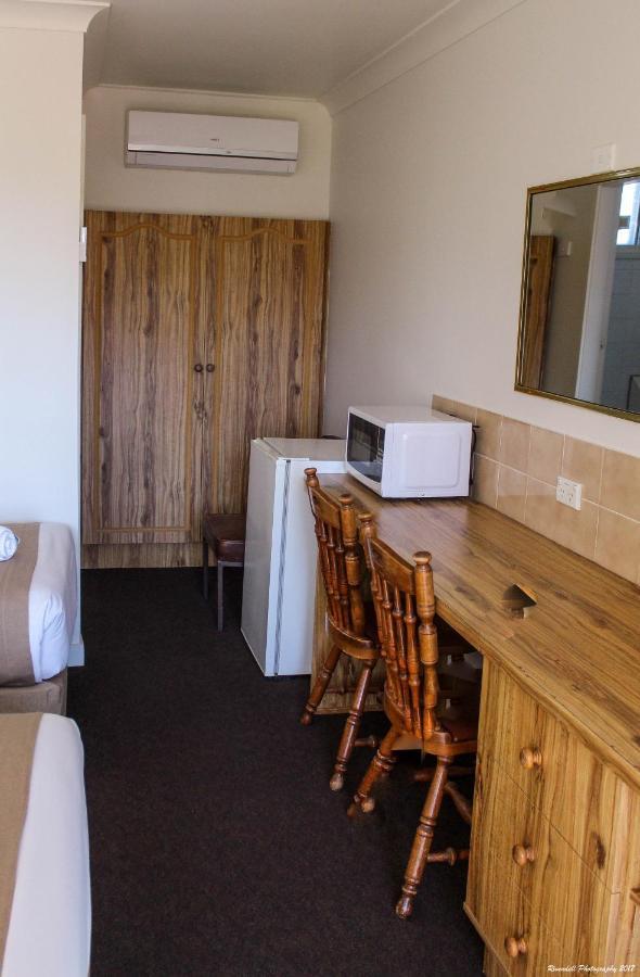 Motel Riverina Leeton 외부 사진