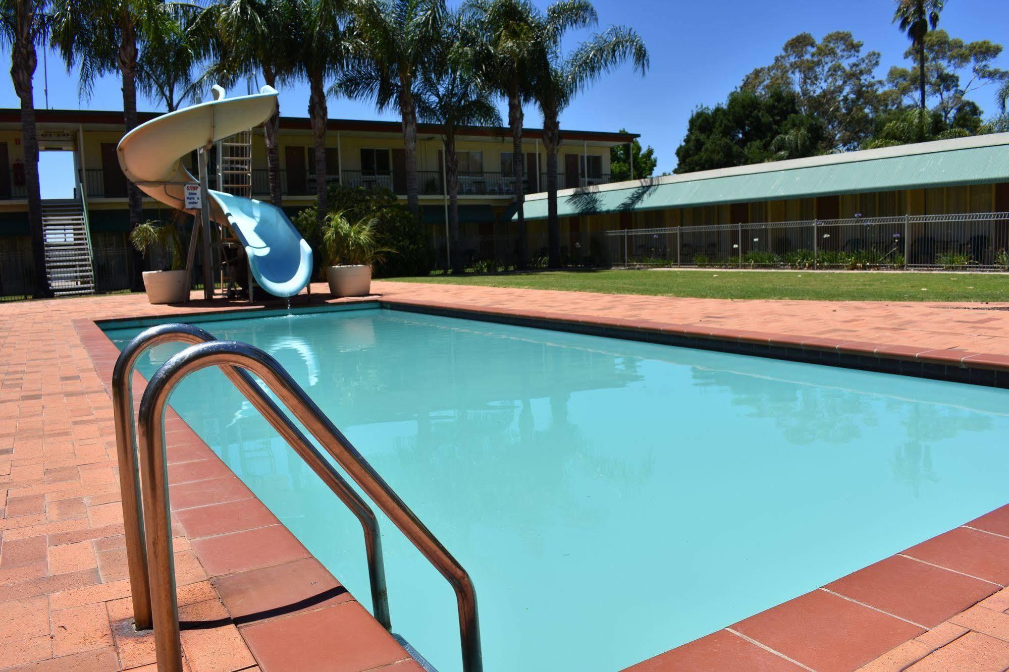 Motel Riverina Leeton 외부 사진